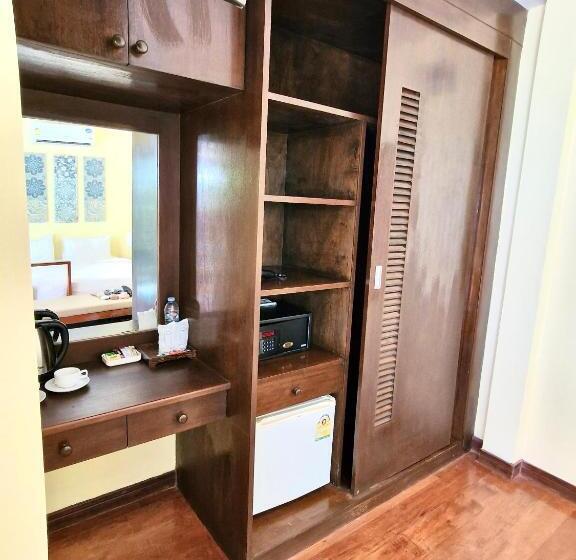 بنجلو قياسى, Cinnamon Beach Villas