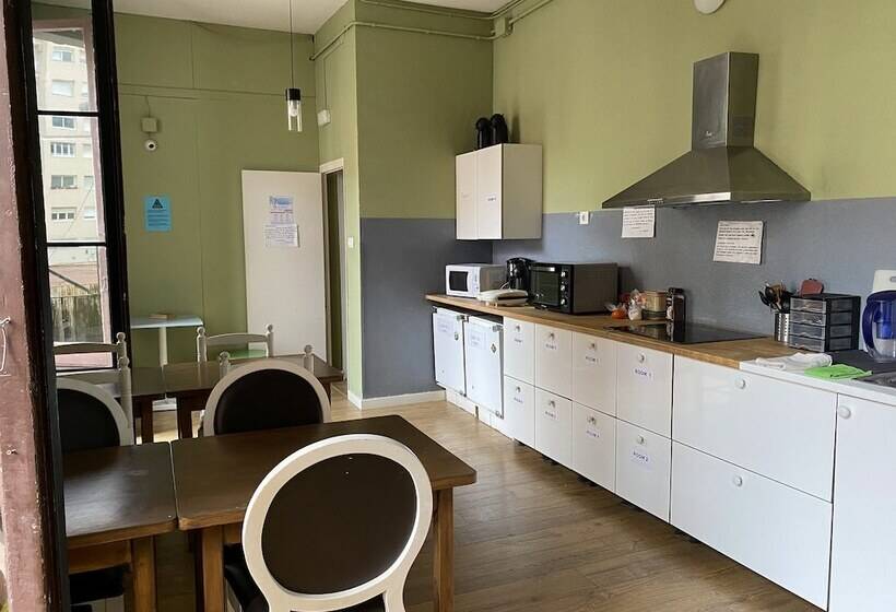 اتاق اقتصادی داخلی, Sant Antoni Hostal, Sustainable Tourism