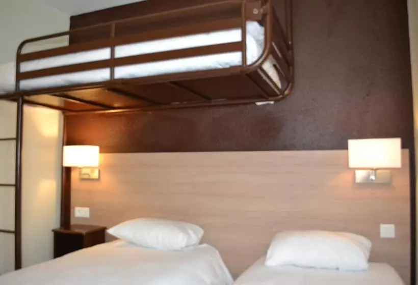 اتاق استاندارد سه نفره, Brit Hotel Essentiel Tours Nord