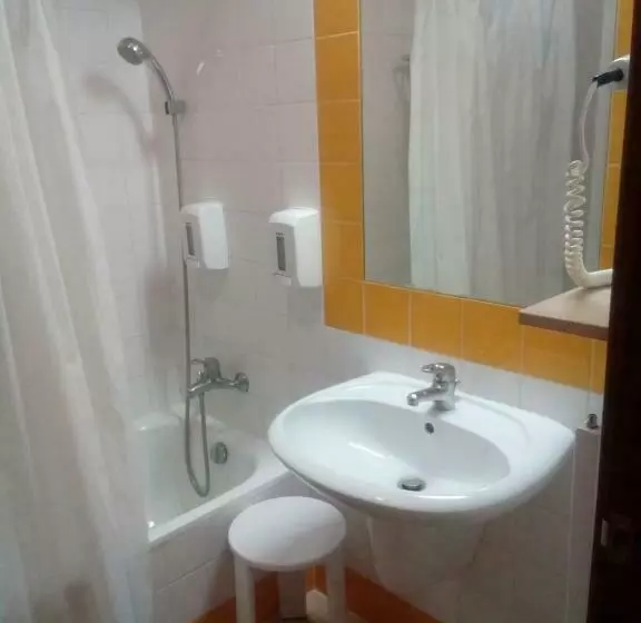 スタンダードシングルルーム, Flag Hotel Fátima Irmãs Dominicanas