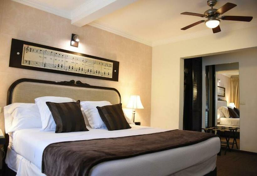 キングサイズベッドのスタンダードルーム, Clara Luna