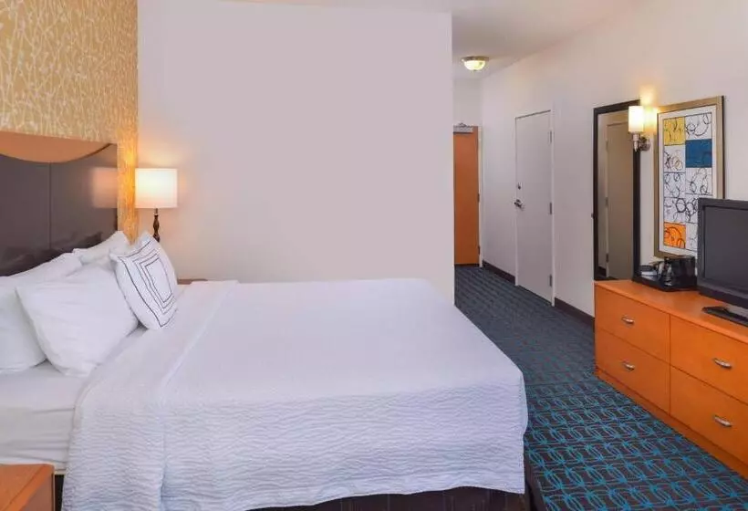 اتاق استاندارد با تخت بزرگ, Fairfield Inn & Suites Santa Maria