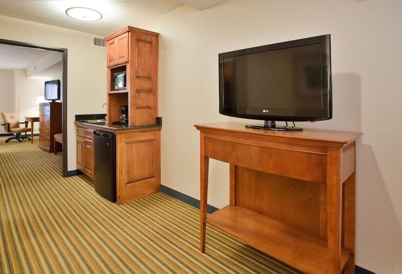 Номер Стандарт, Holiday Inn Express Hotel & Suites Fredericksburg, An Ihg