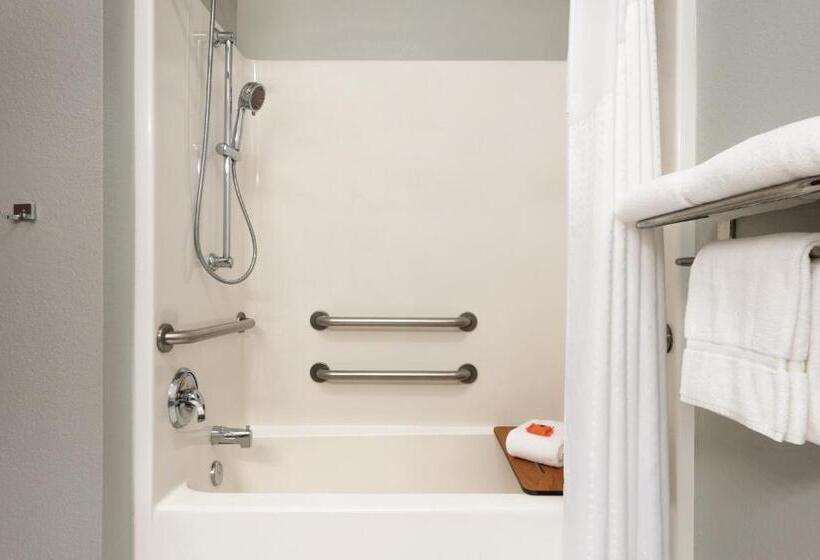 جناح سرير كينج, Radisson Hotel Ames Conference Center At Isu