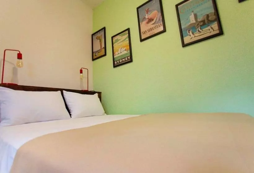浴室共有ベーシックルーム, Selina Cancun Downtown