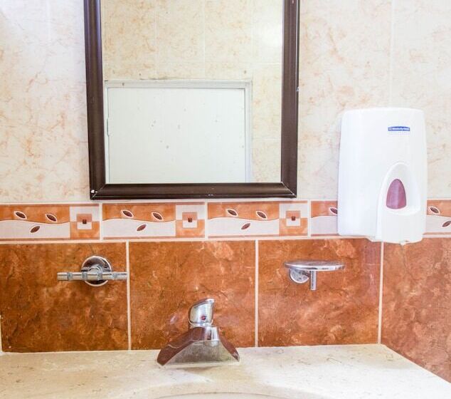 سرير فى غرفة مشتركه, Selina Cancun Downtown