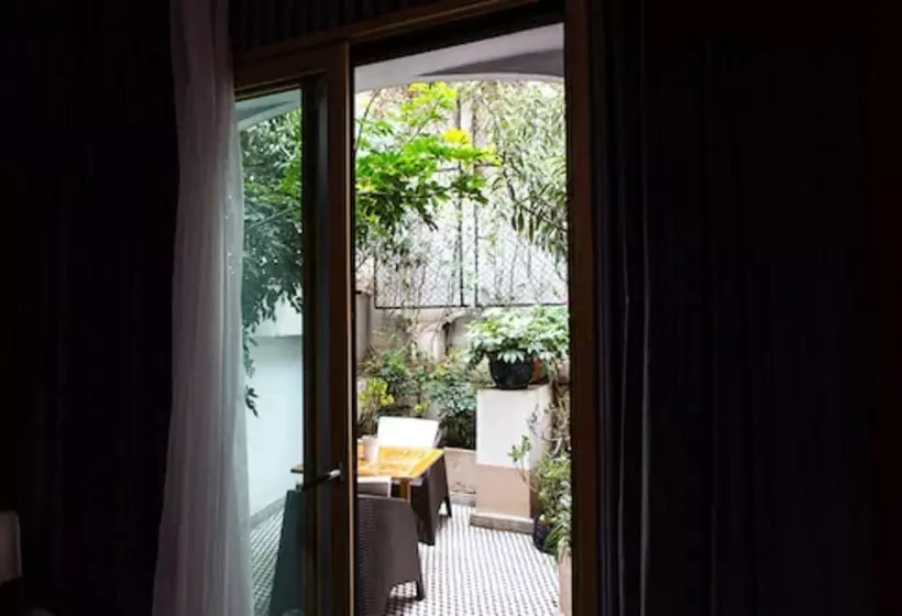 اتاق اجرایی, Particulier Le Doge Relais & Châteaux