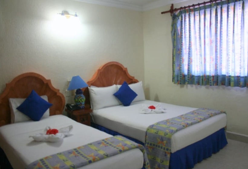 标准三人间, Suites Cancun Center