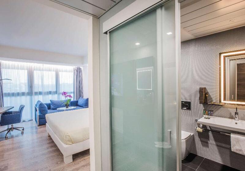 חדר סופריור, Novotel Roma Eur