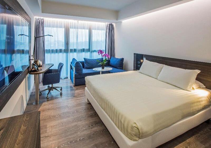 חדר סופריור, Novotel Roma Eur