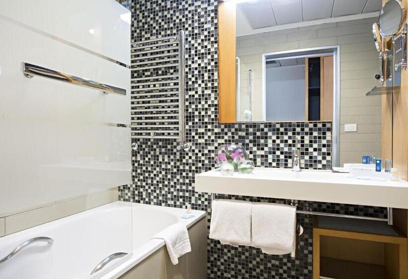 חדר סטנדרט, Novotel Roma Eur