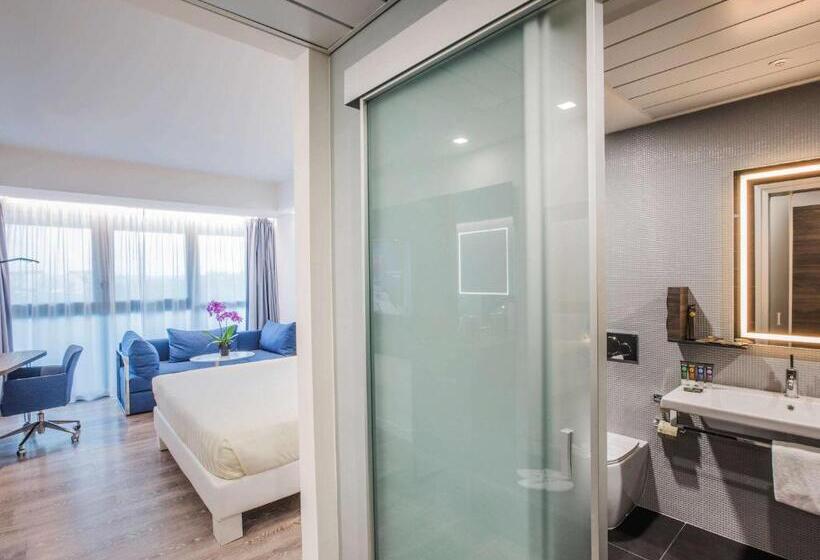 חדר סופריור, Novotel Roma Eur