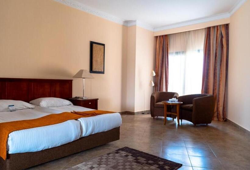 اتاق استاندارد, Swiss Inn Plaza Hotel