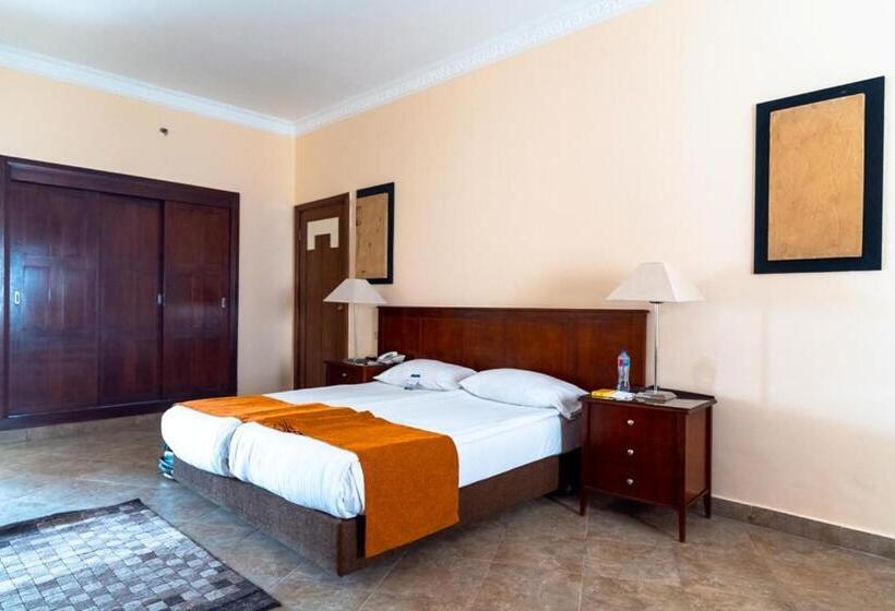 اتاق استاندارد, Swiss Inn Plaza Hotel