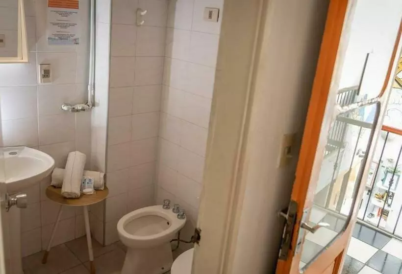スタンダードルーム, Viajero Montevideo Hostel