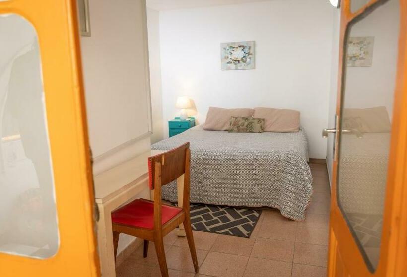 اتاق استاندارد, Viajero Montevideo Hostel