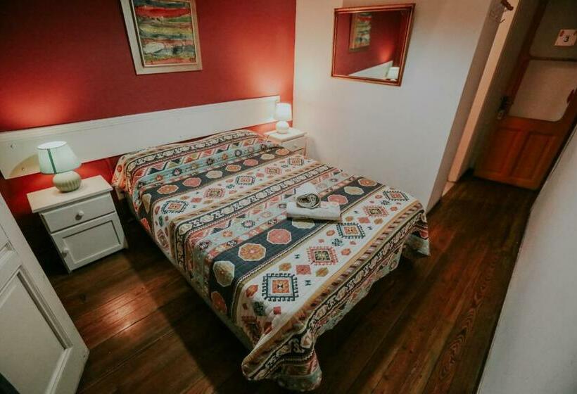 اتاق استاندارد, Viajero Montevideo Hostel