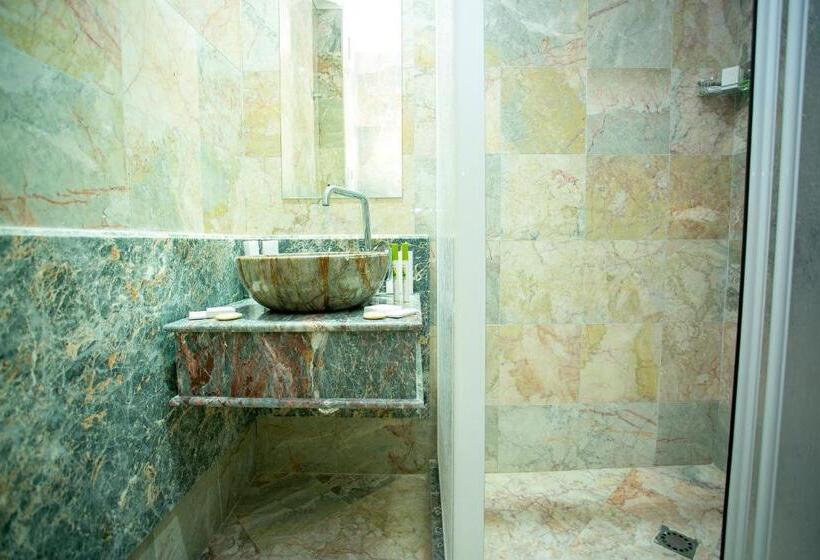 غرفة قياسية, Villas Elenite