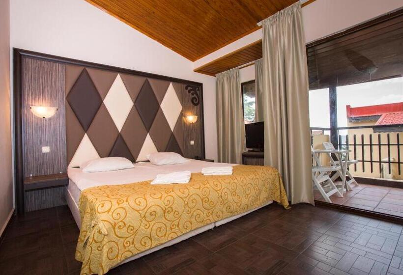 غرفة قياسية, Villas Elenite