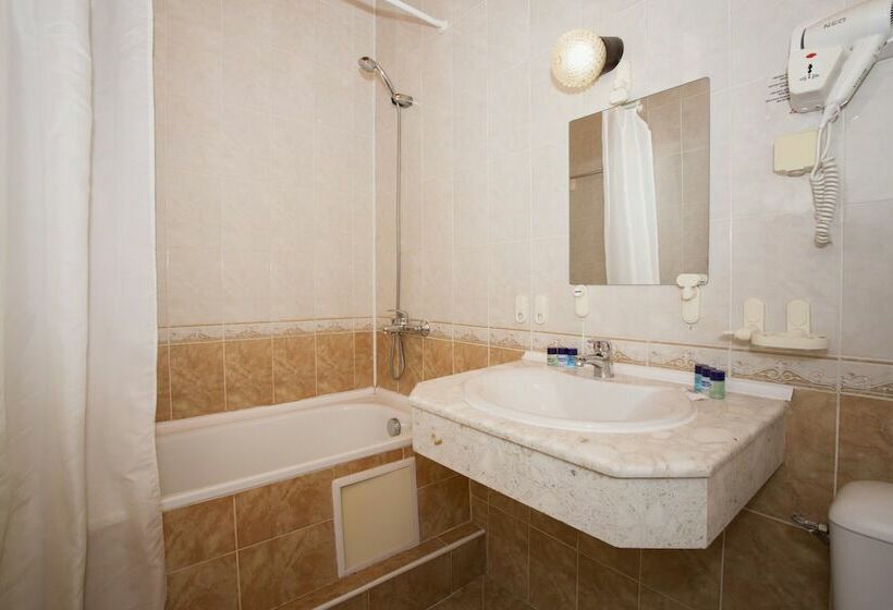 غرفة قياسية, Villas Elenite