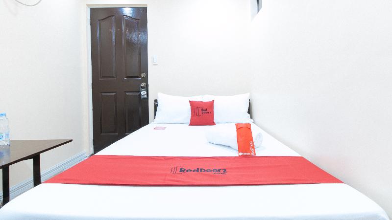 Quarto Estandar, Reddoorz Plus At Canley Residential