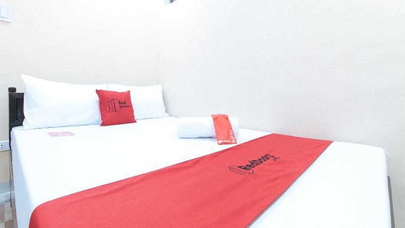 Quarto Estandar, Reddoorz Plus At Canley Residential