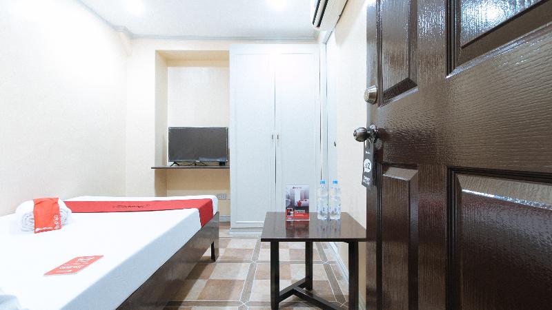 Quarto Estandar, Reddoorz Plus At Canley Residential