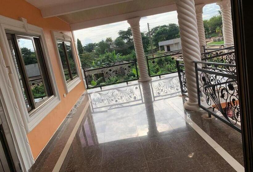 سوییت اجرایی, Swatson