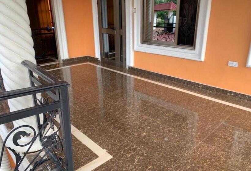 سوییت اجرایی, Swatson