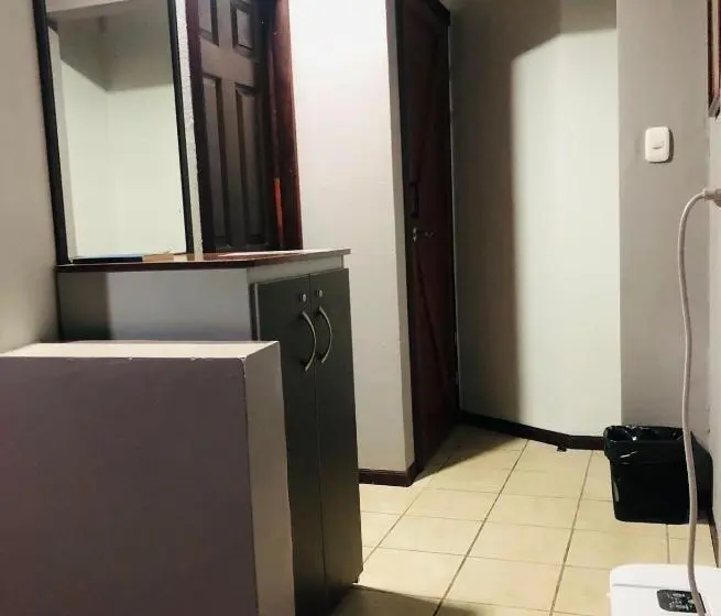 スタンダード４人部屋, ávita Lodge