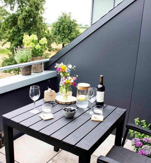 דירה בת חדר שינה 1 עם מרפסת, Landapartments Smitmans