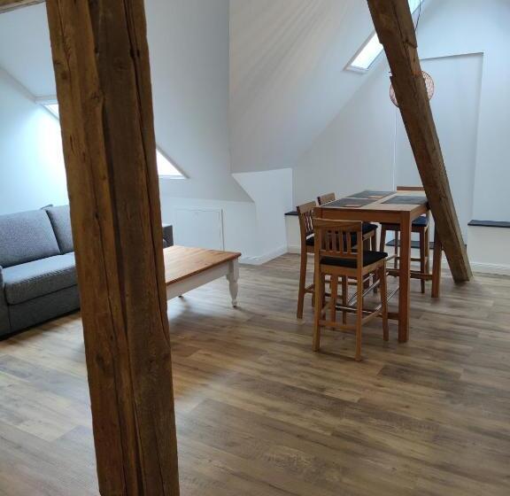 דירת חדר, Landapartments Smitmans