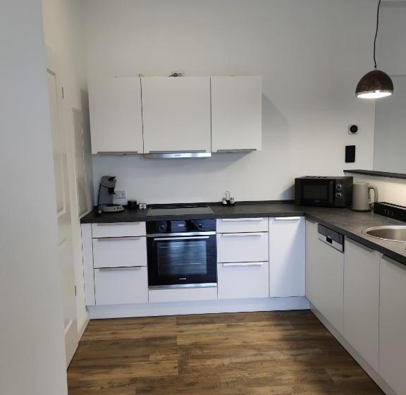 דירה בת חדר שינה 1 עם מרפסת, Landapartments Smitmans