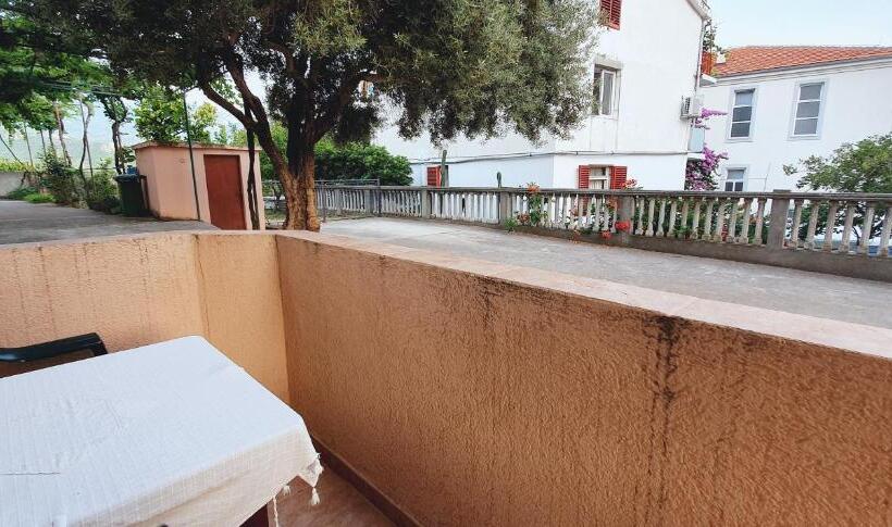 اتاق استاندارد, Studio Apartments M&m