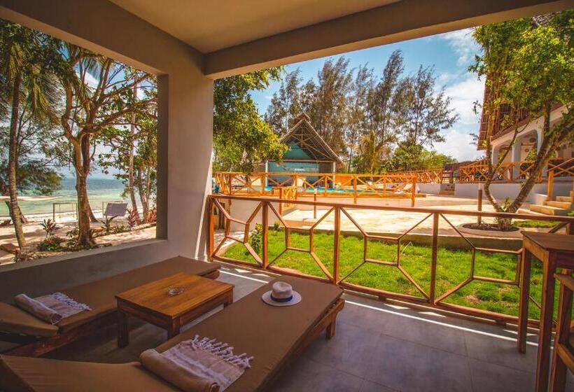 اتاق لوکس با بالکن و چشمانداز دریا, Zanzibella Hotel & Spa