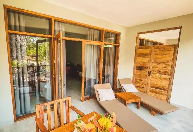 バルコニー付きデラックスルーム, Zanzibella Hotel & Spa