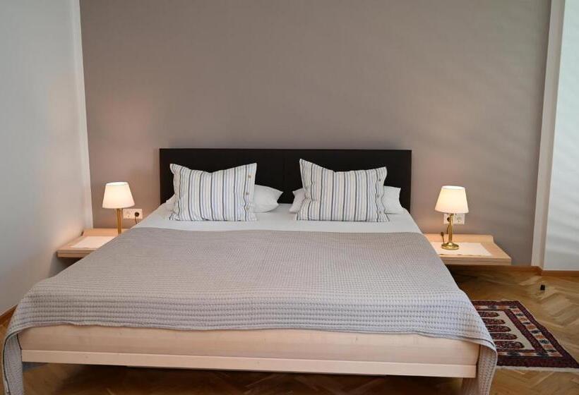 Escritório Standard Vista Jardim, Villa Berginz By Seebnb