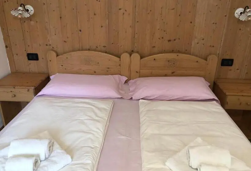 スタンダードルーム, B&b Monte Tesobo