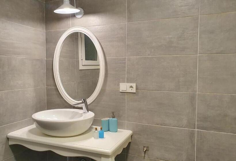 Четырехместный Номер Стандарт Вид на Сад, Dilek Agaci Butik Otel