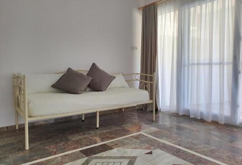 Стандартный Номер Кровать Кинг, Dilek Agaci Butik Otel