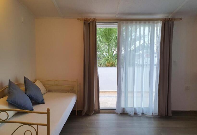 Номер Deluxe Вид на Море, Dilek Agaci Butik Otel