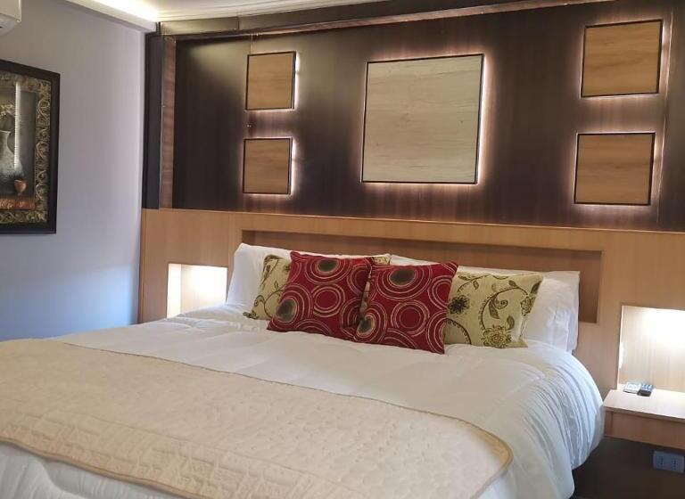 Executive Suite, Mont Suite Mte. Aguila