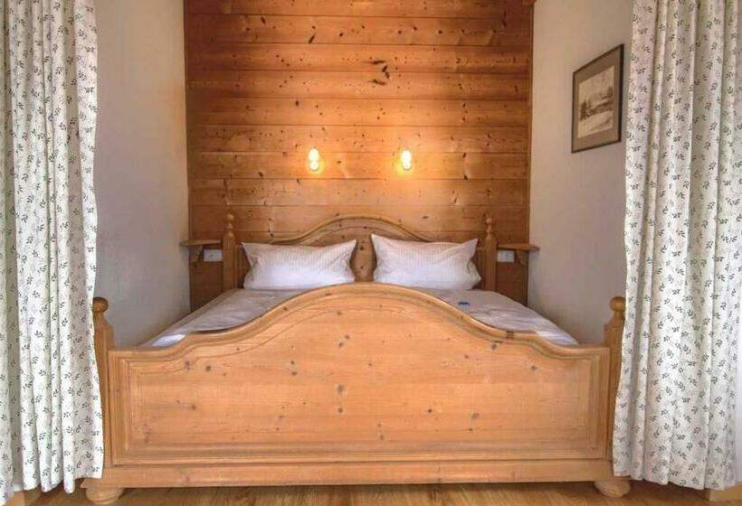 Apartamento 1 Dormitório com Sacada, Oberreiterhof