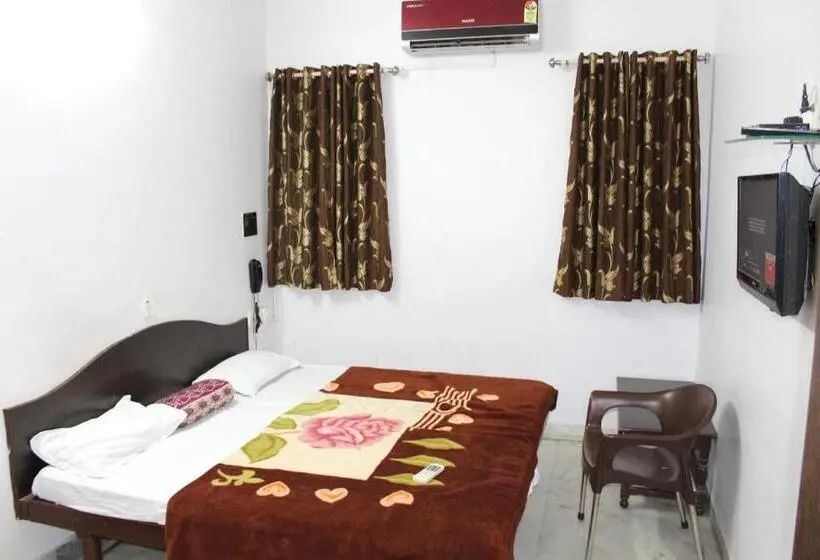 Chambre Standard, Shubham