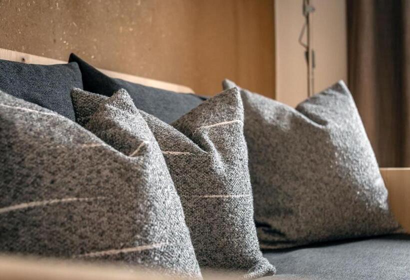 Апартаменты 2 Спальни, Treffhof