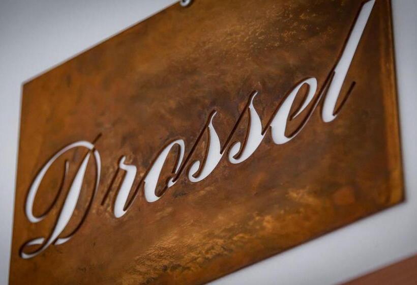 Апартаменты 1 Спальня, Treffhof