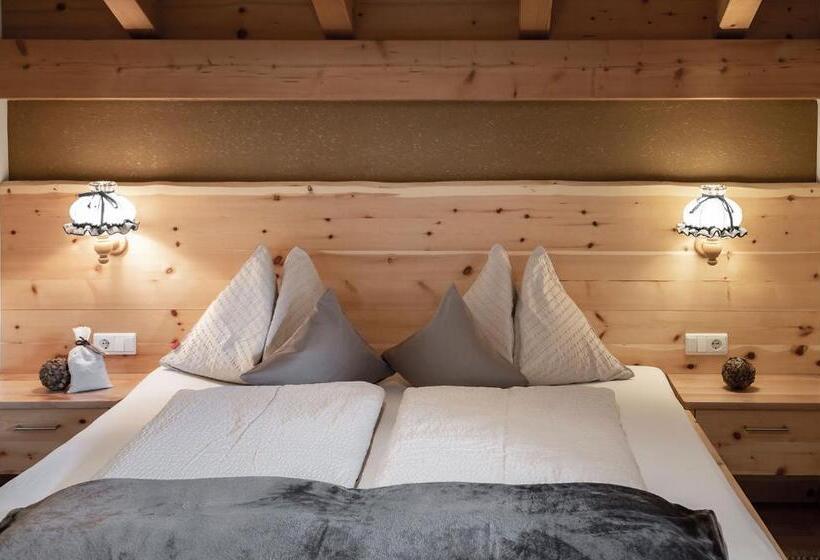 带3个卧室的公寓, Treffhof