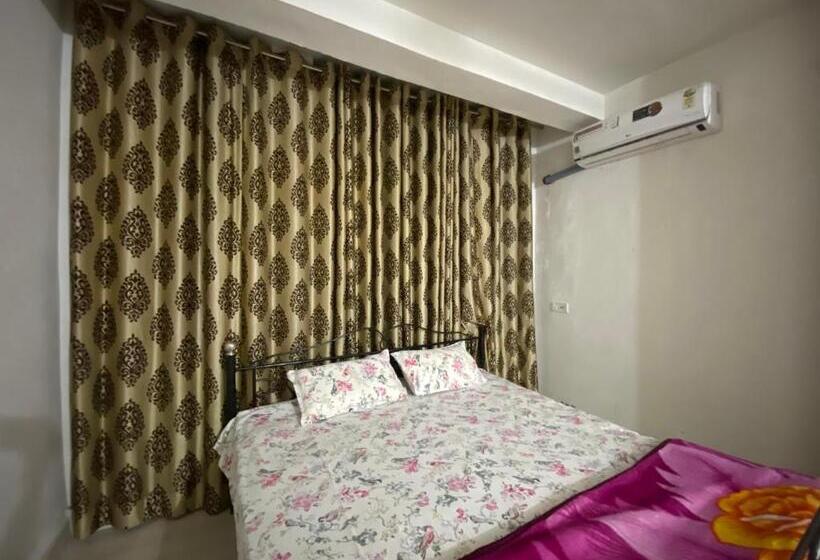 Quarto Deluxe, Blue King