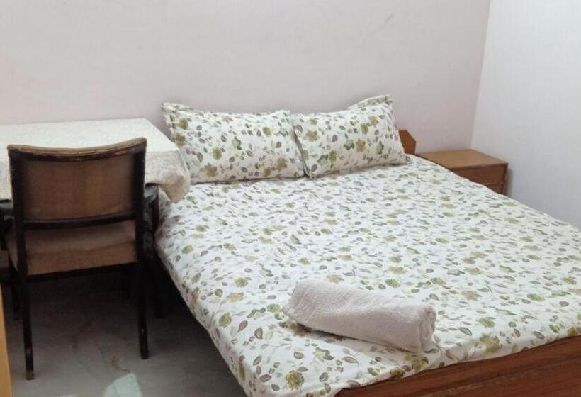 Standard-huone, Blue King