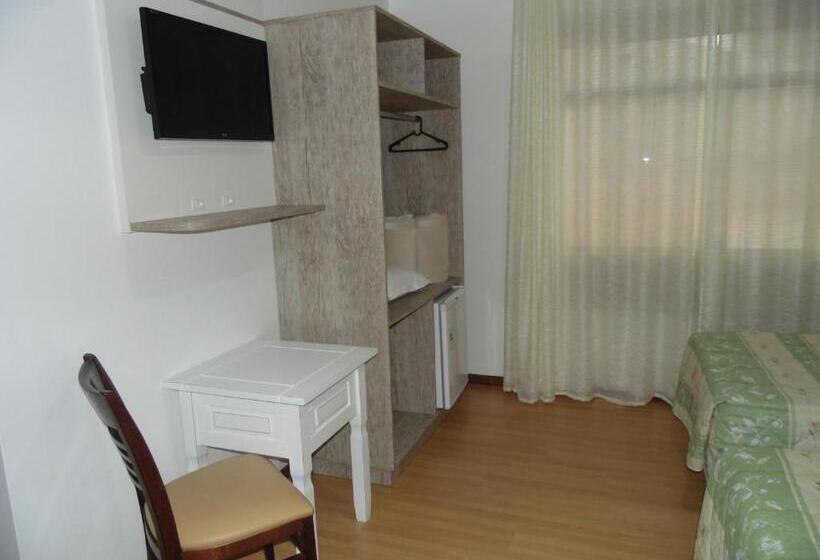 اتاق استاندارد, Vila Germânica